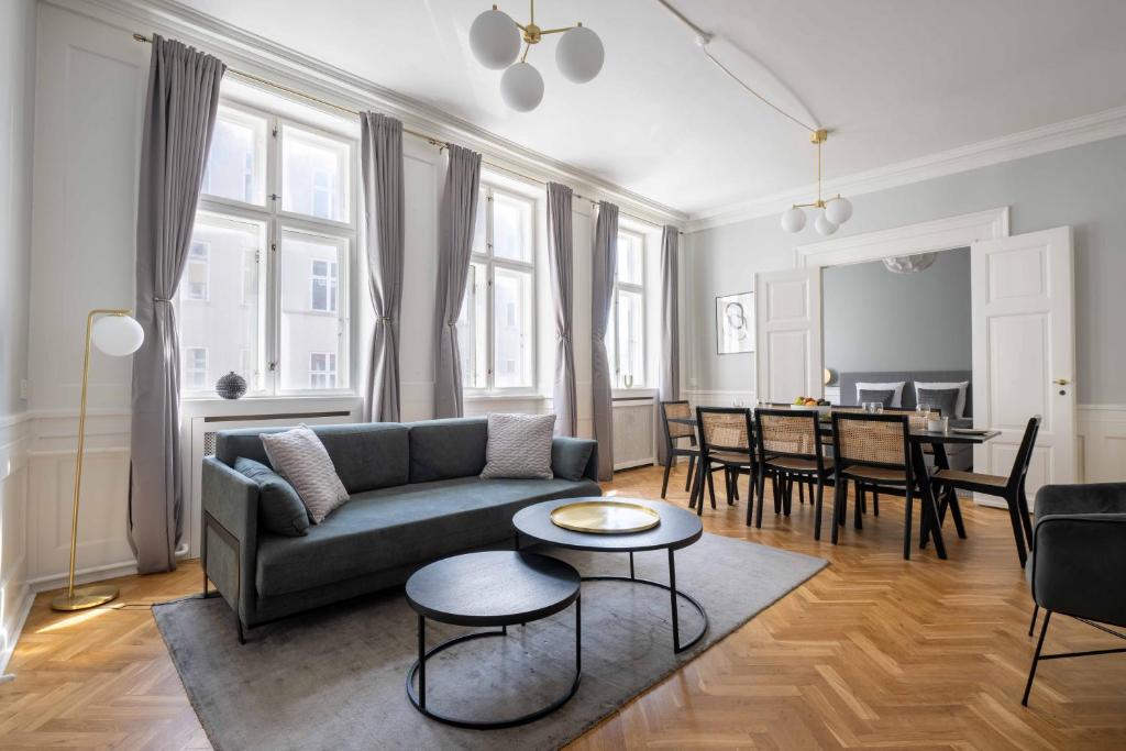 Lavish 4BR Flat in the Heart of CPH by The Canals