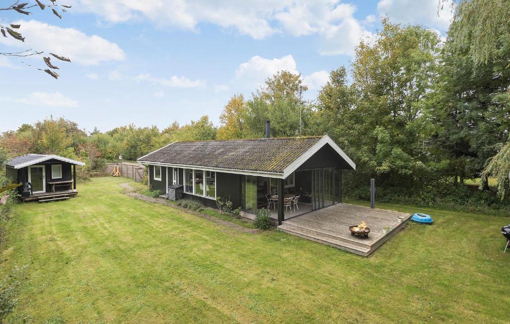 Cozy Home In Gilleleje With Kitchen