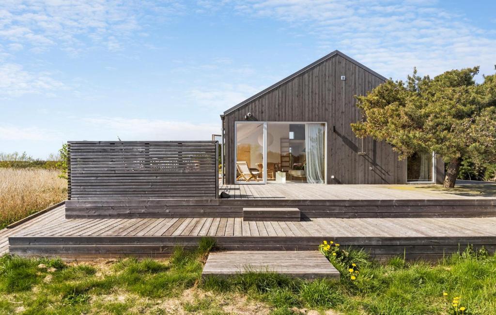 Cozy Home In Sjællands Odde