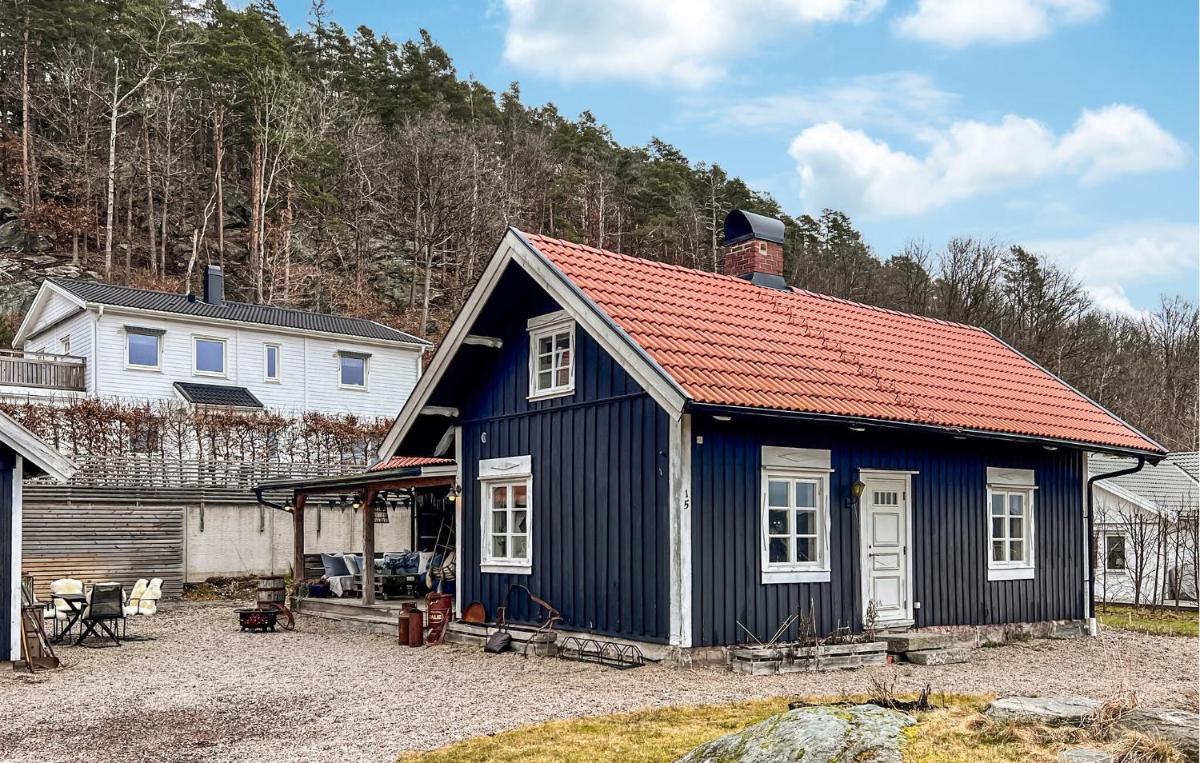 3 Bedroom Lovely Home In Alingsås