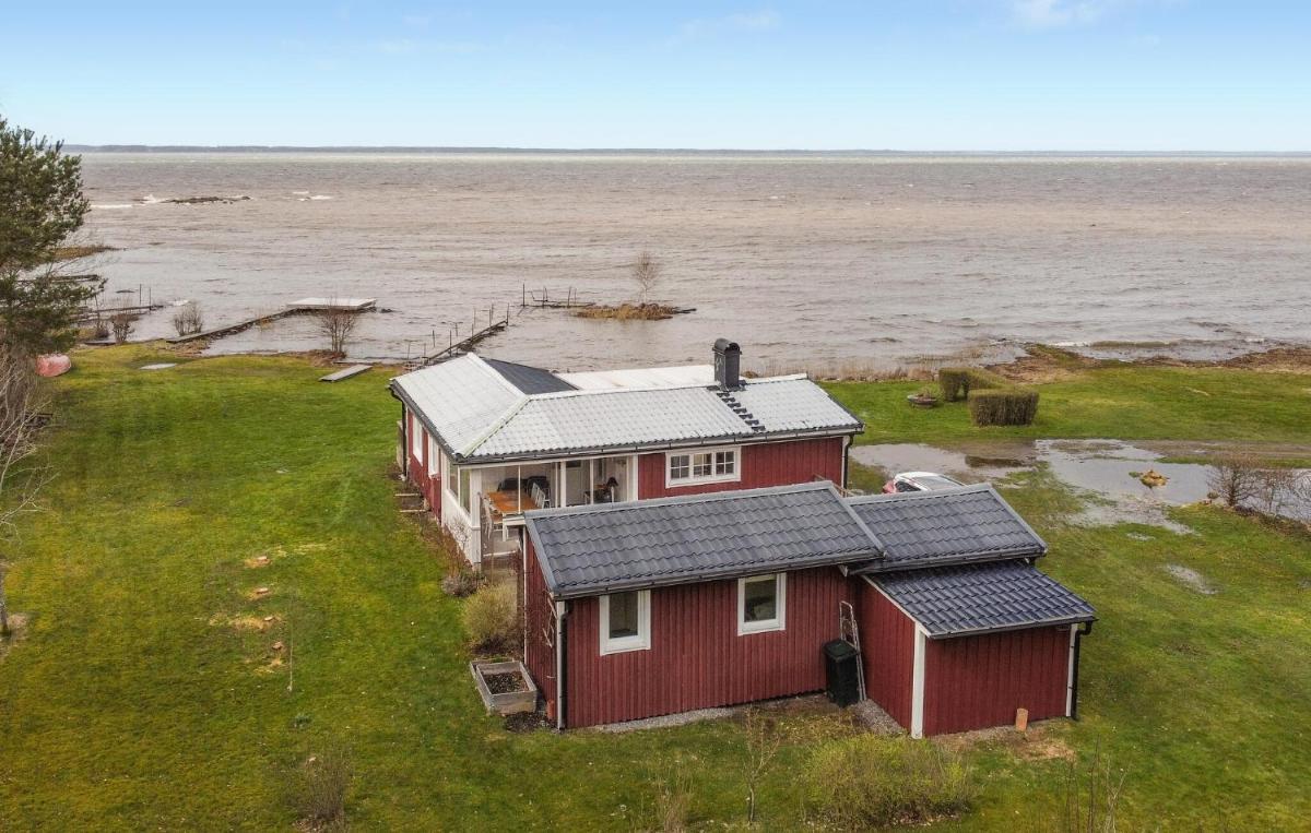 3 Bedroom Pet Friendly Home In Källby