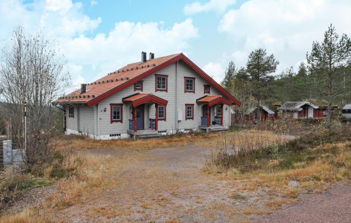 6 Bedroom Gorgeous Apartment In Sälen