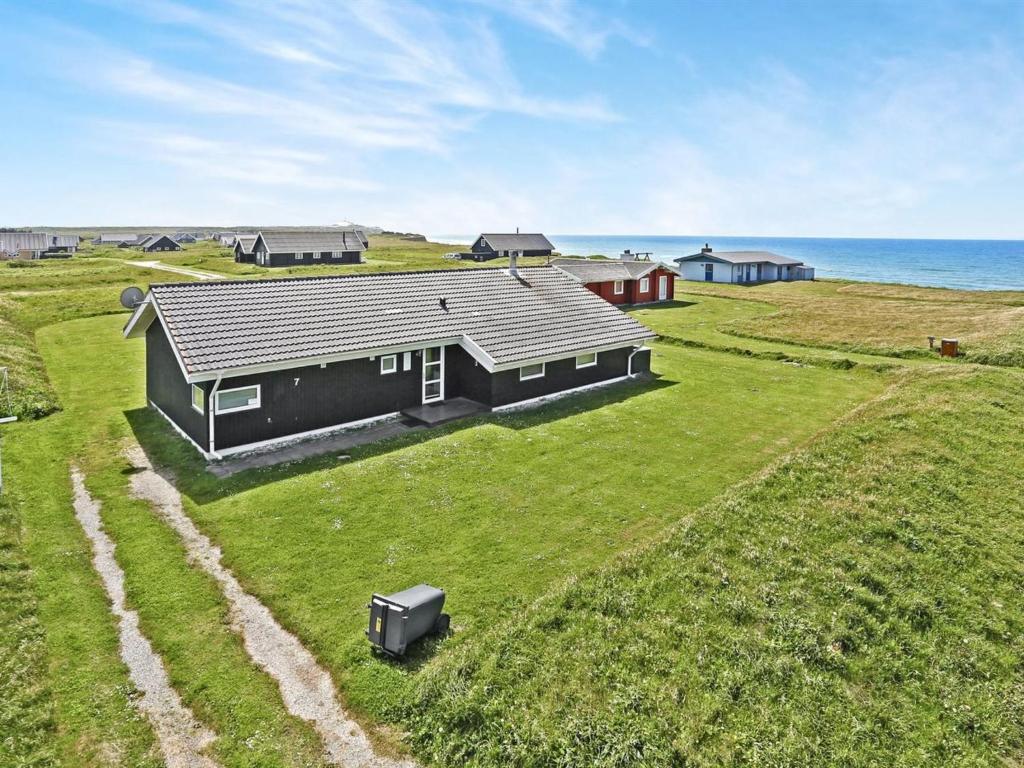 Holiday Home Mette - 98m from the sea by Interhome