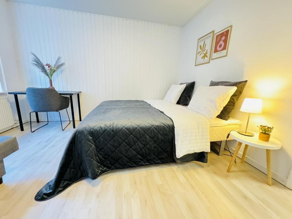 aday - Awesome Central ground floor apartment
