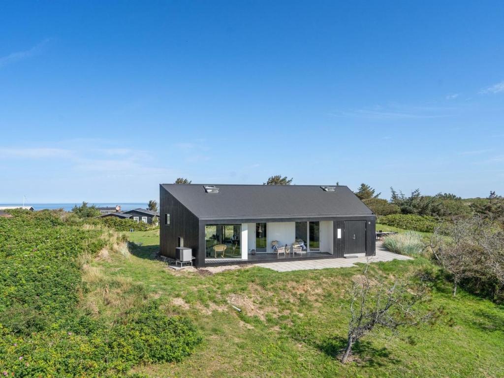 Holiday Home Vilda - 416m from the sea by Interhome