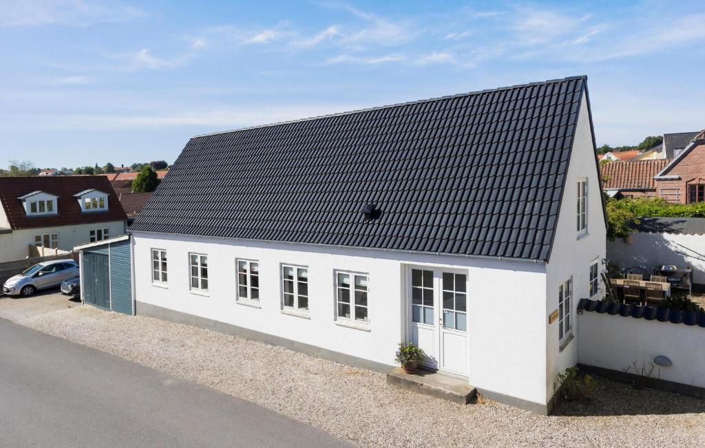 1 Bedroom Cozy Apartment In Svendborg