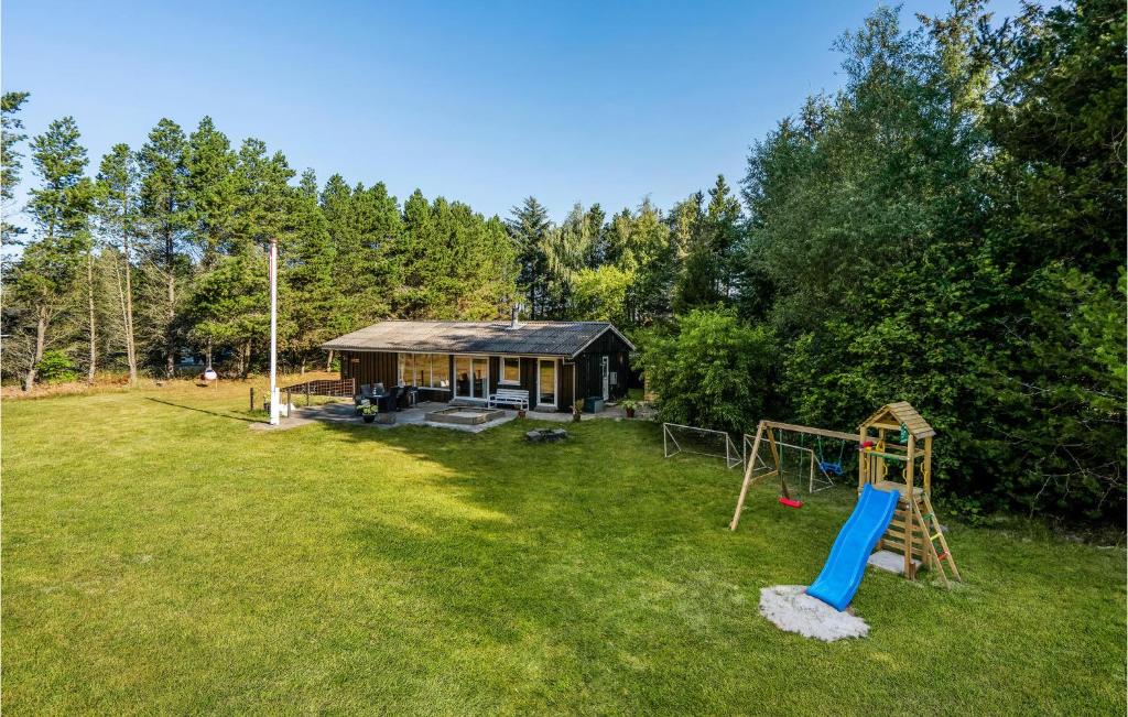 3 Bedroom Gorgeous Home In Brovst