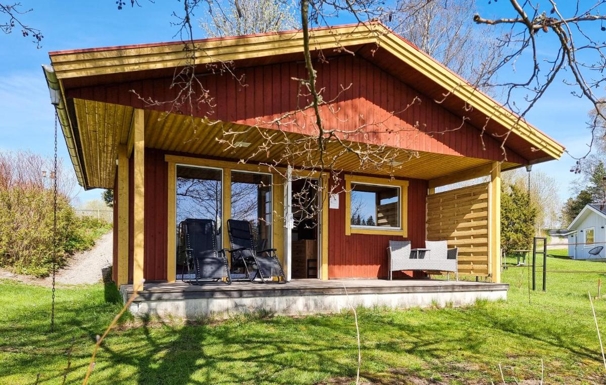 Amazing Home In Gällstad With House Sea View