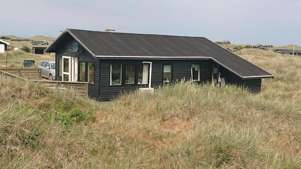 Amazing Home In Løkken With 2 Bedrooms And Wifi