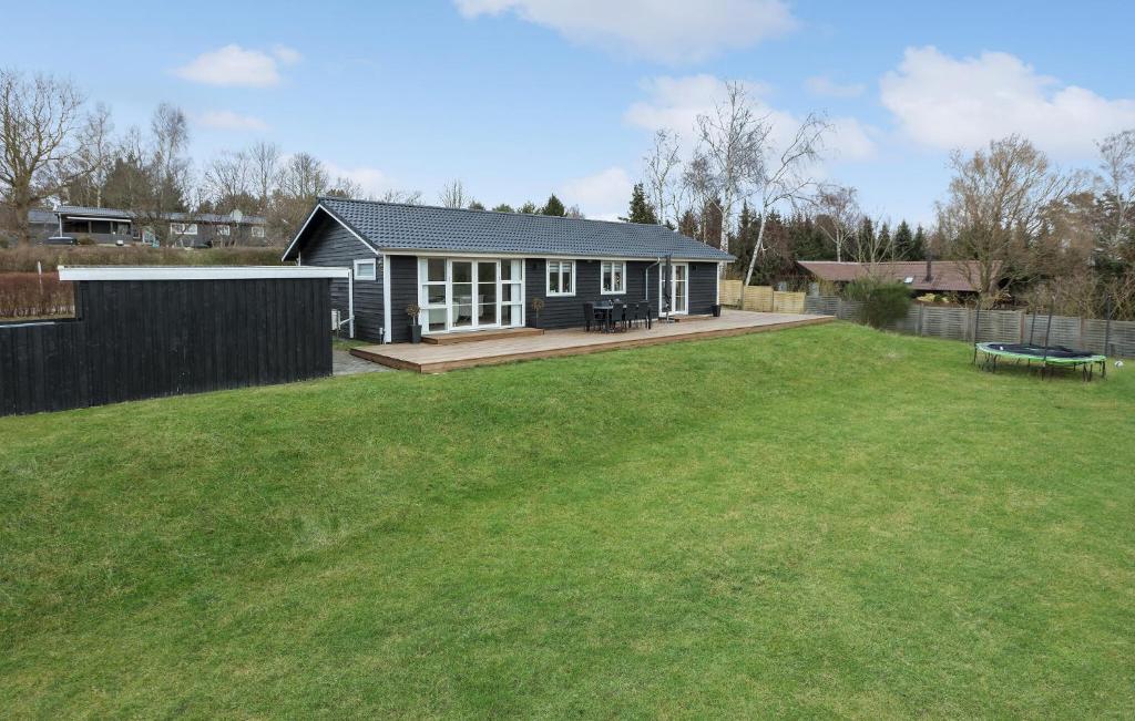 Gorgeous Home In Melby With Wifi