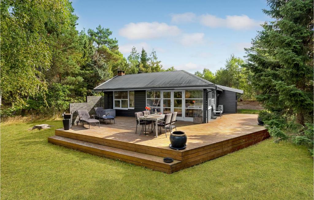 Beautiful Home In Vig With Wifi