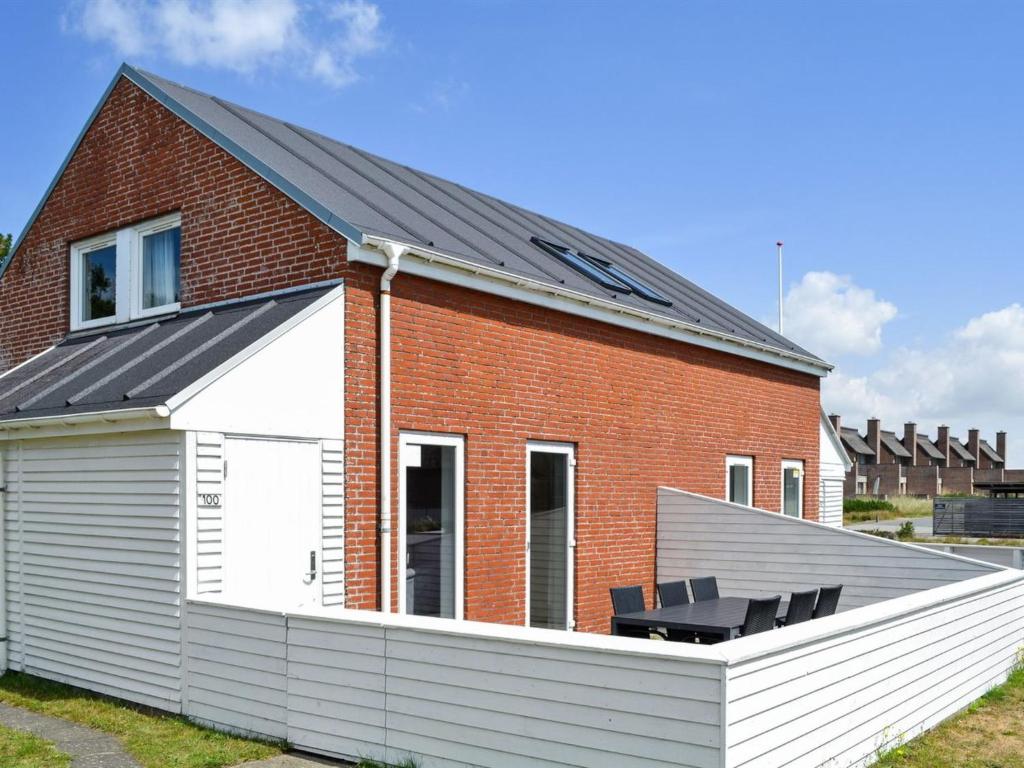 Apartment Tinna - 2-3km from the sea by Interhome