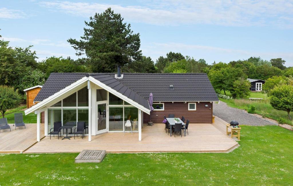 Gorgeous Home In Dannemare With Kitchen