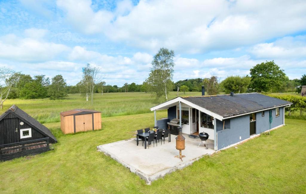 2 Bedroom Nice Home In Hadsund