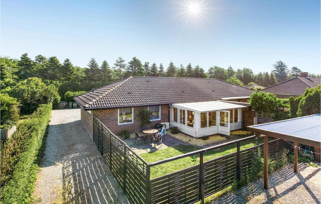 Gorgeous Home In Millinge With Wifi