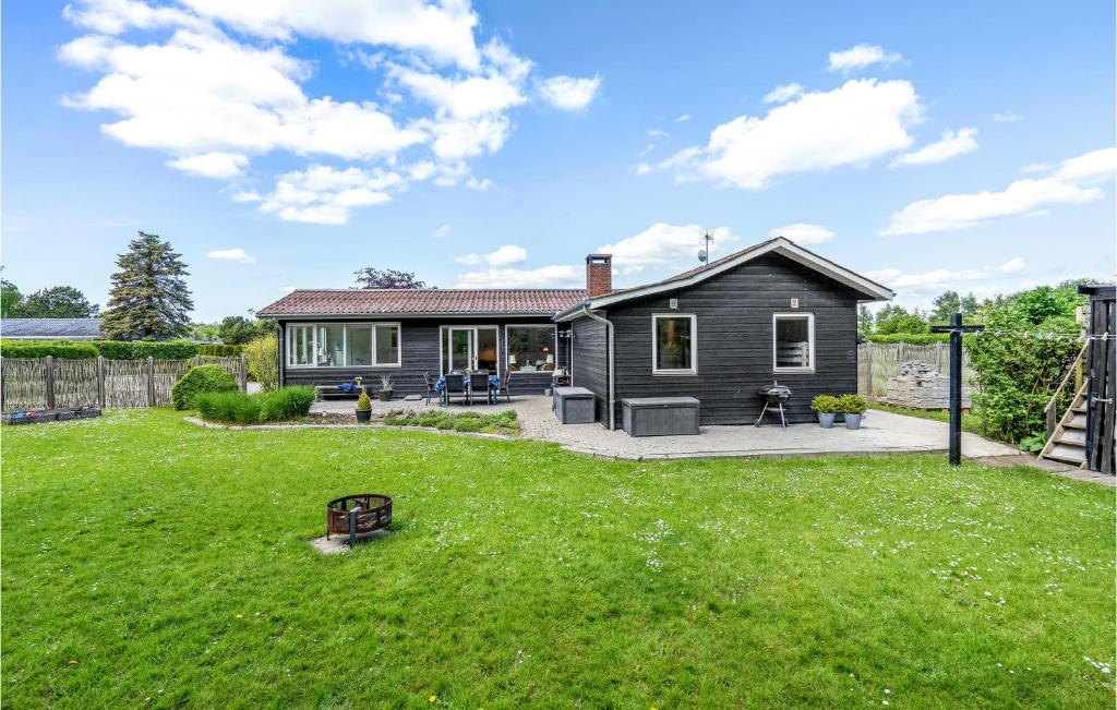 Stunning Home In Slagelse With Kitchen
