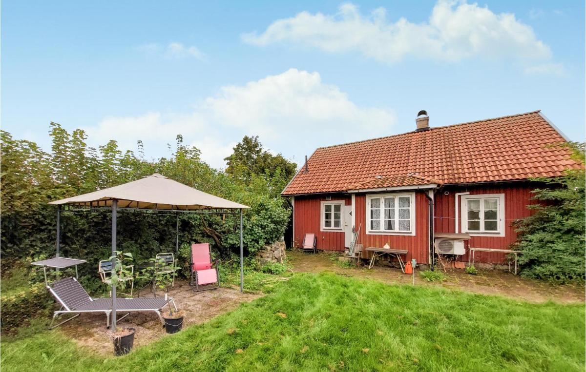 Stunning Home In Vinslöv With Kitchen