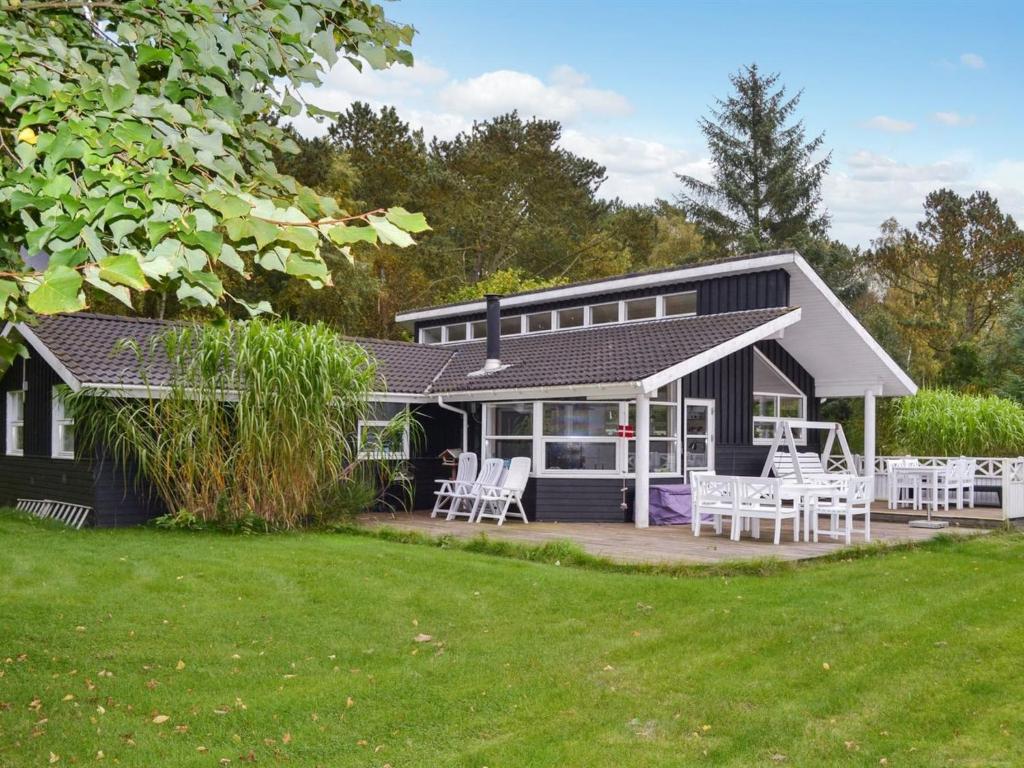 Holiday Home Petri - 500m from the sea by Interhome