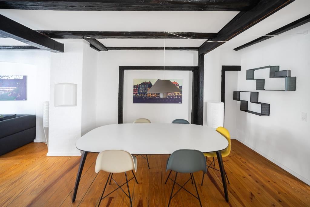 Charming City Apartment w. 2-bedrooms