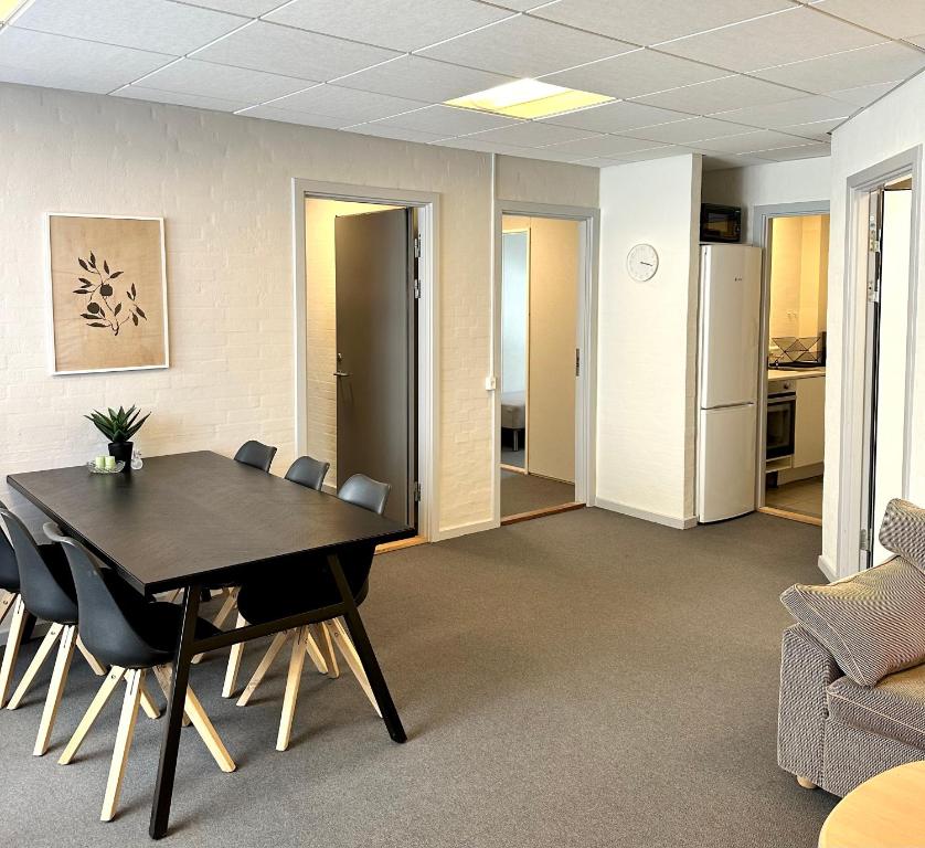 City 6-bedroom gammel
