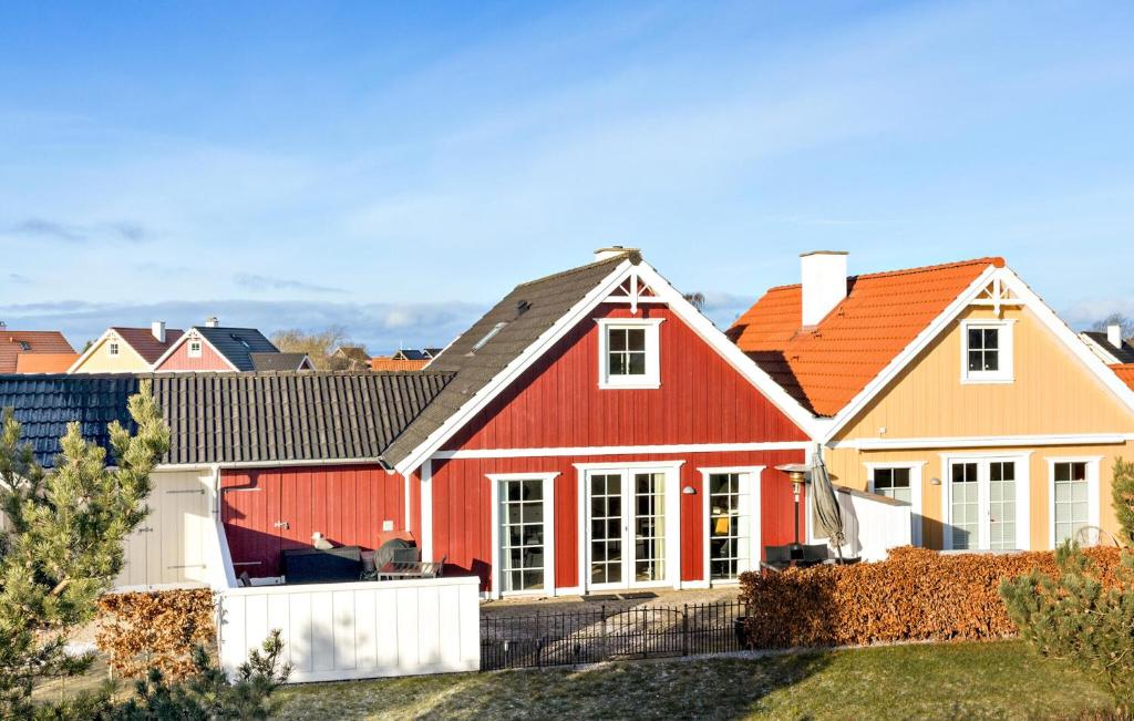 Beautiful Home In Brenderup Fyn