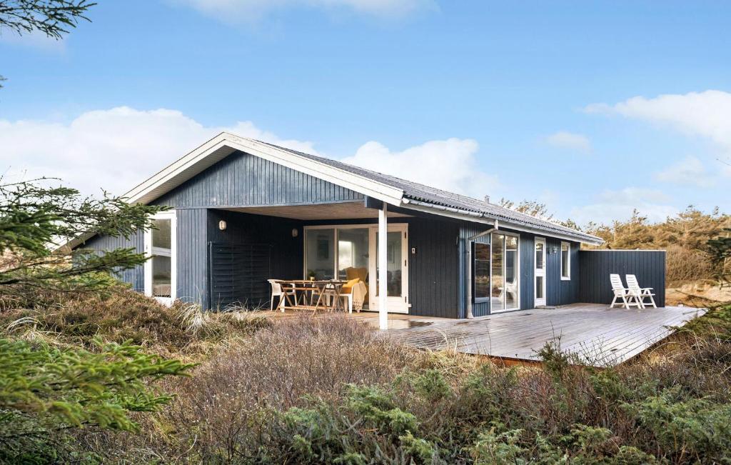 Awesome Home In Brovst With Wifi