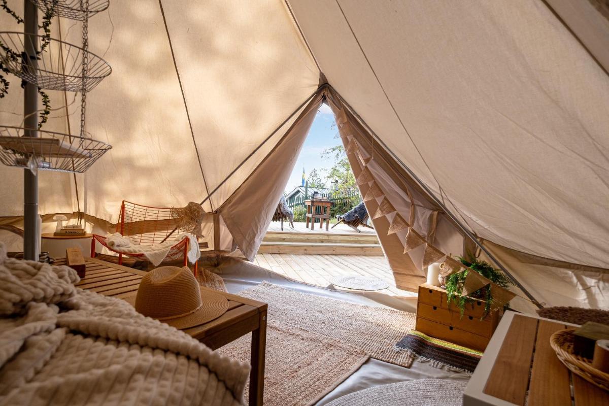 Unique Getaway, Modern Cottage and Glamping in Årsta Havsbad Stockholm, Sweden