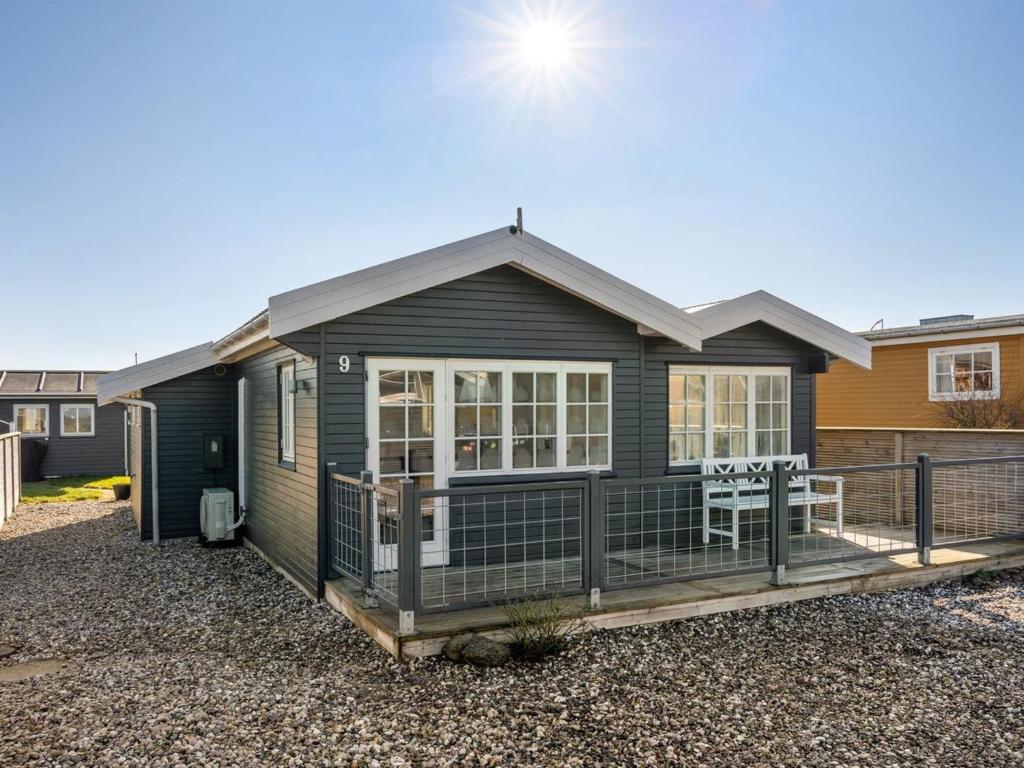 Holiday Home Sazur - 75m from the sea by Interhome
