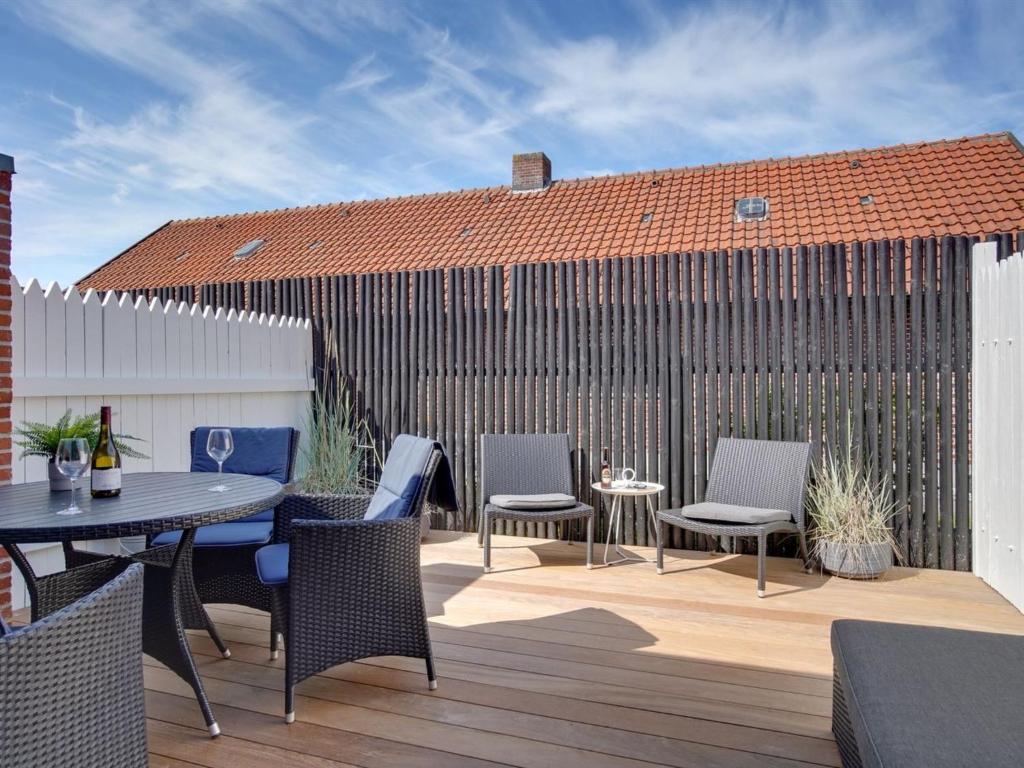 Apartment Bernie - 200m from the sea by Interhome
