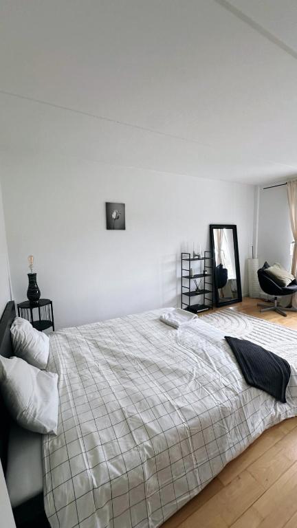 Elegant Apartment