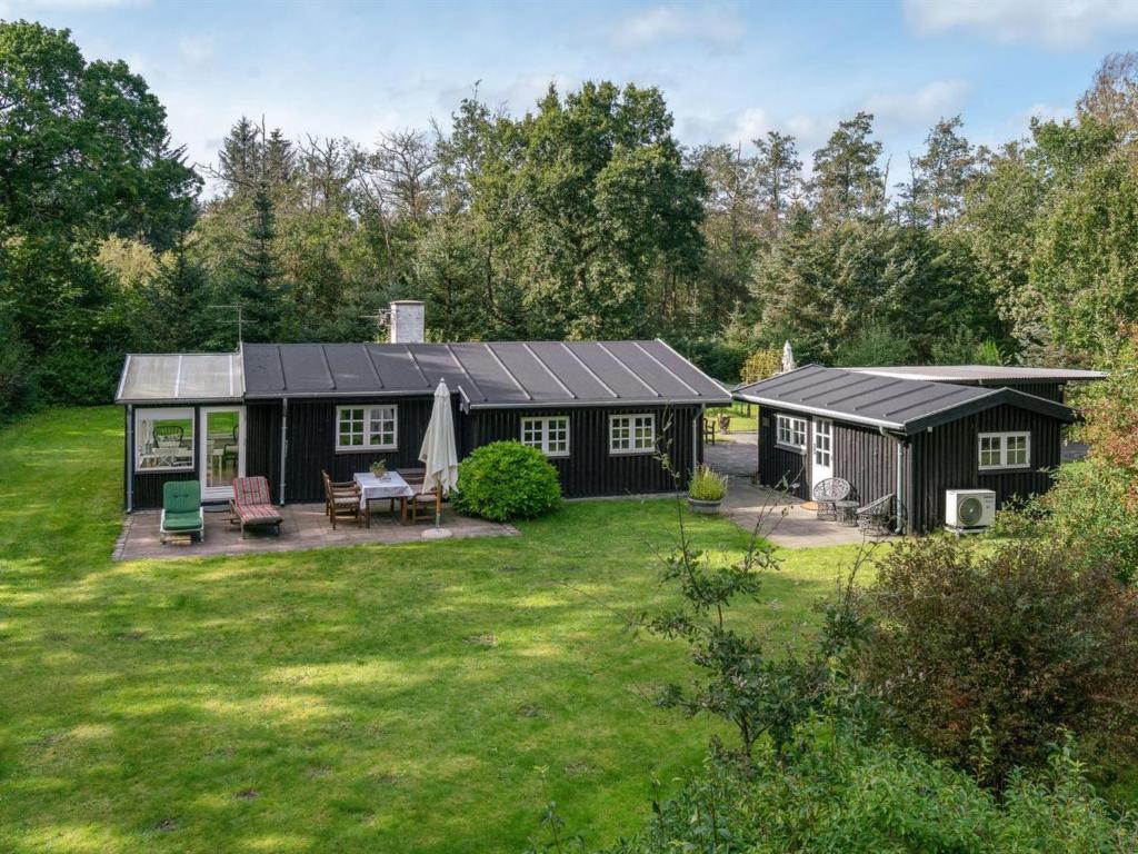 Holiday Home Arnborg - 2km from the sea by Interhome