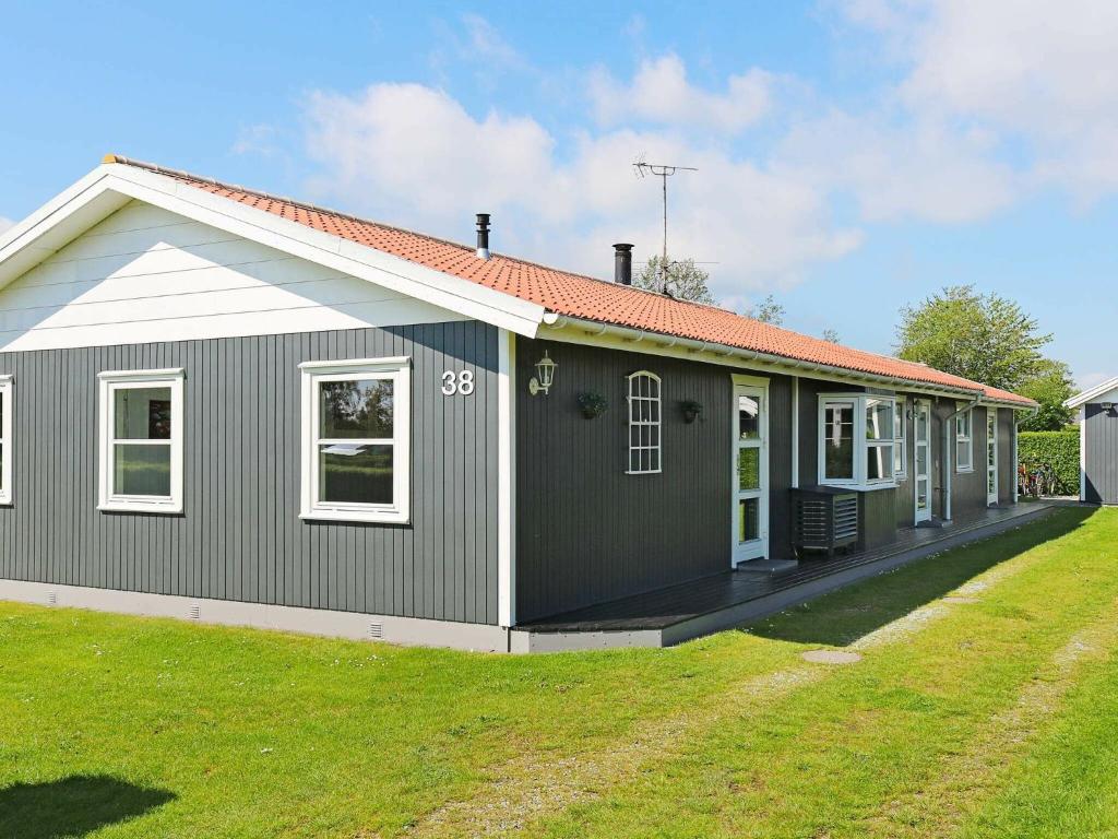 12 person holiday home in Hadsund-By Traum