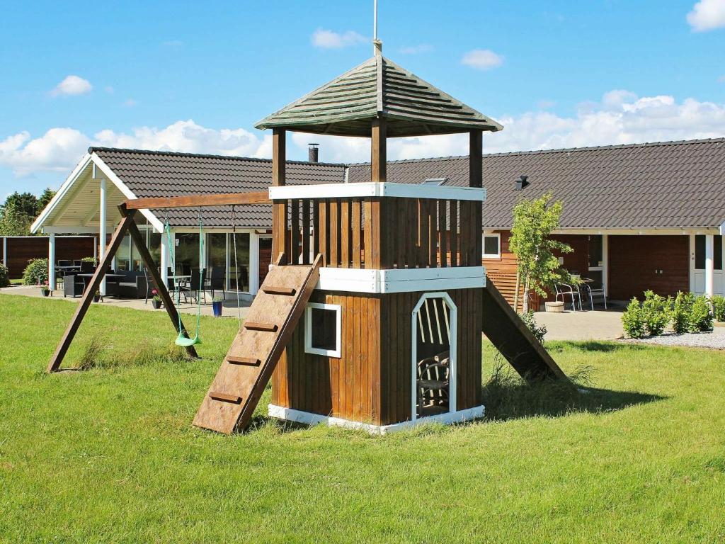 14 person holiday home in Idestrup-By Traum