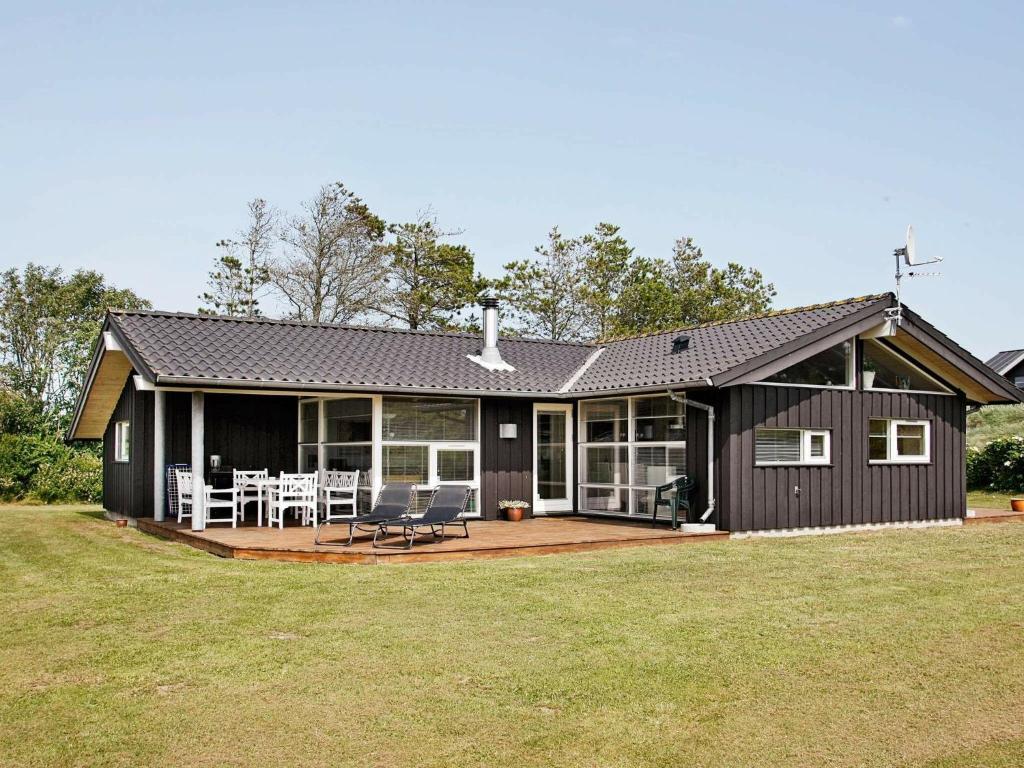 Four-Bedroom Holiday home in Blokhus 2