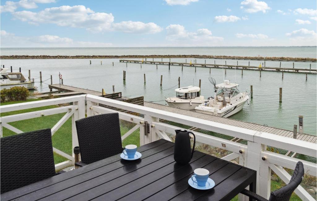 Lovely Apartment In Borre With Wifi