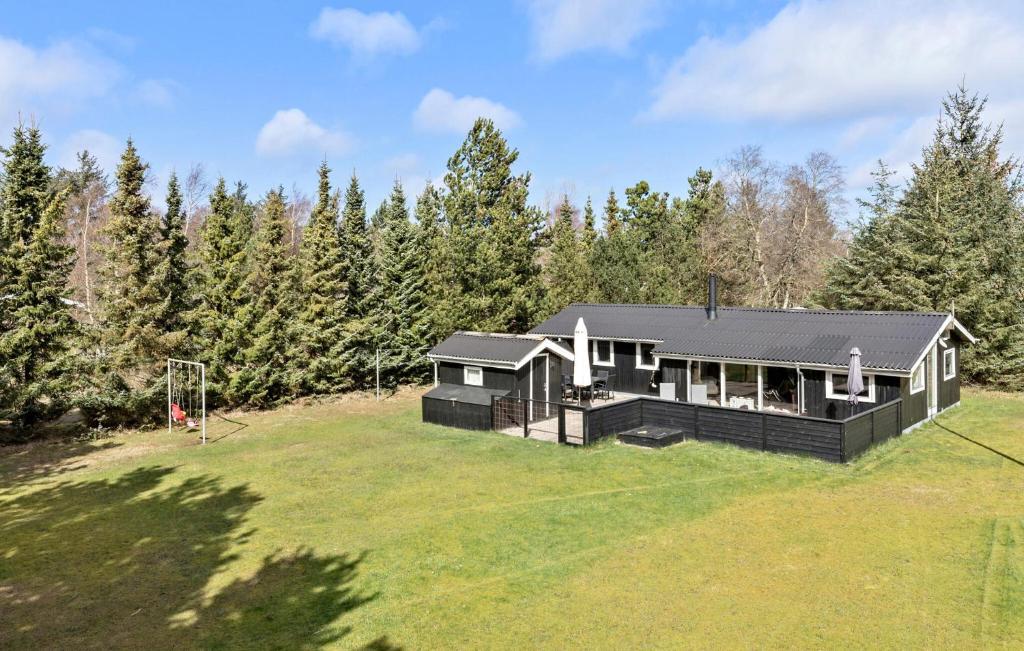 Beautiful Home In Jerup With Wifi