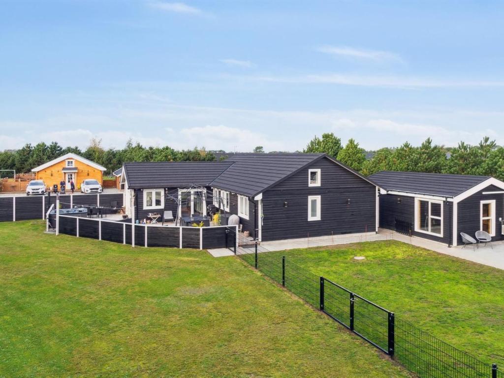 Holiday Home Amdi - 1-3km from the sea by Interhome