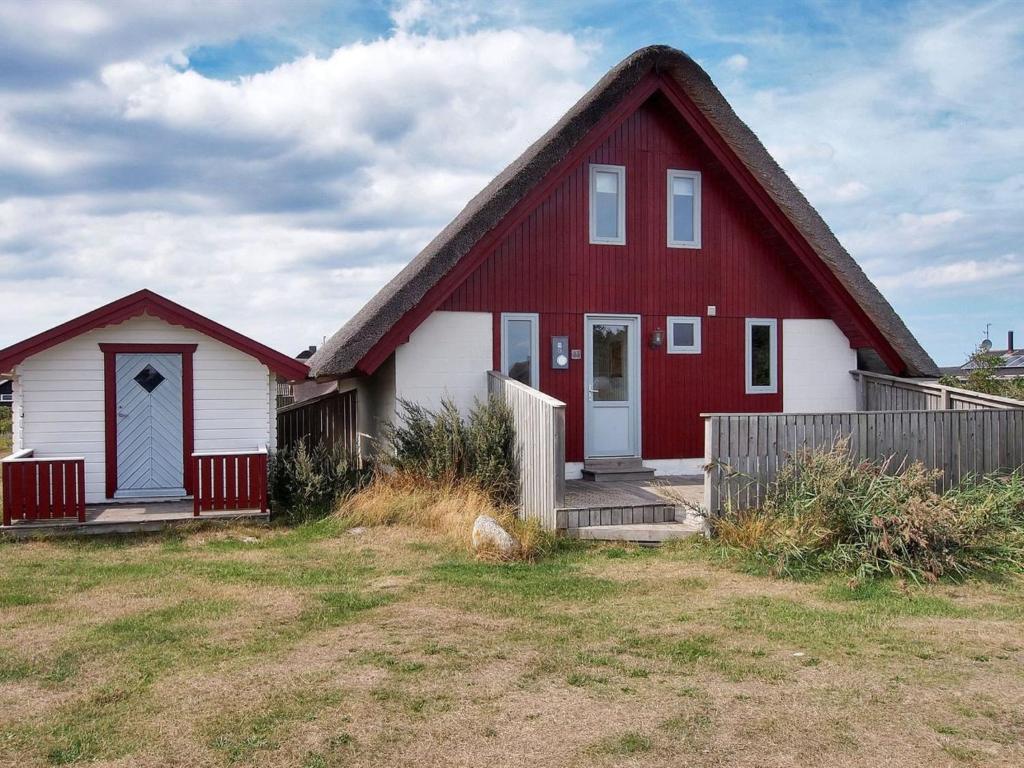 Holiday Home Iines - 200m from the sea by Interhome