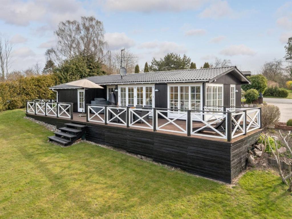 Holiday Home Ylermi - 1-5km from the sea by Interhome