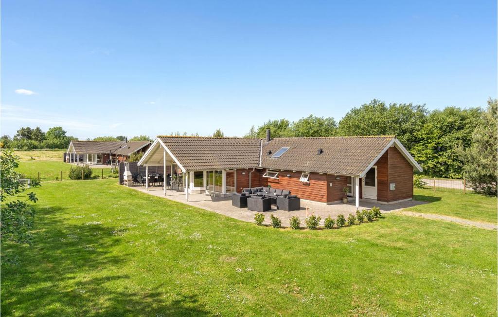 Holiday Home Blommestien Ii