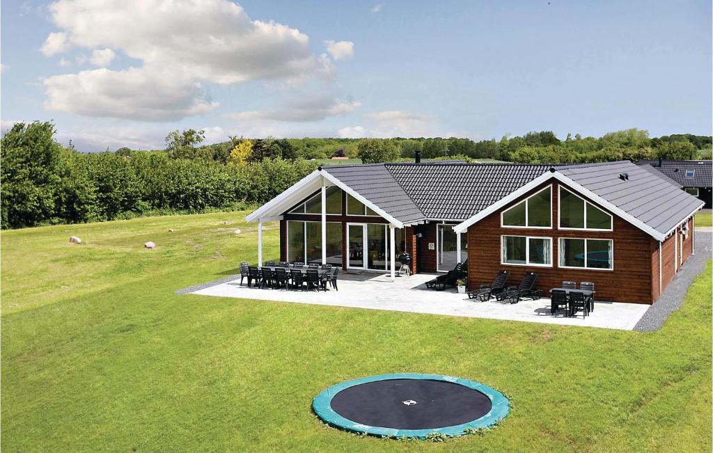 Nice Home In Bogense With Kitchen