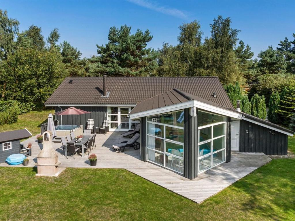 Holiday Home Toa - 600m from the sea by Interhome