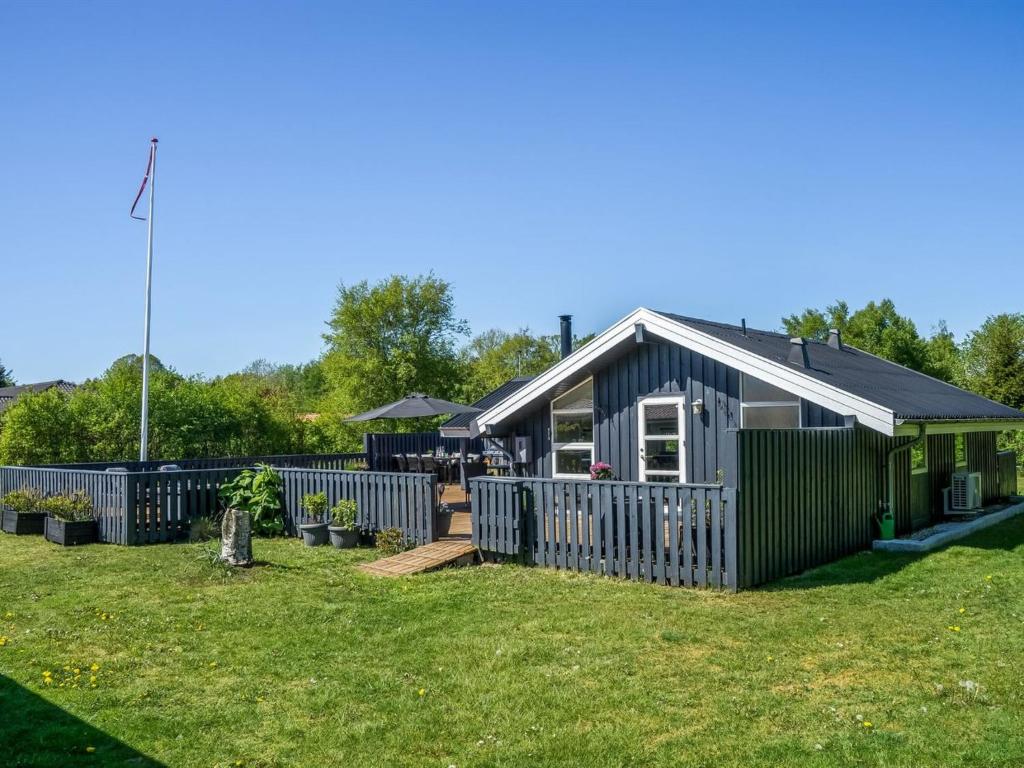 Holiday Home Bryti - 500m from the sea by Interhome