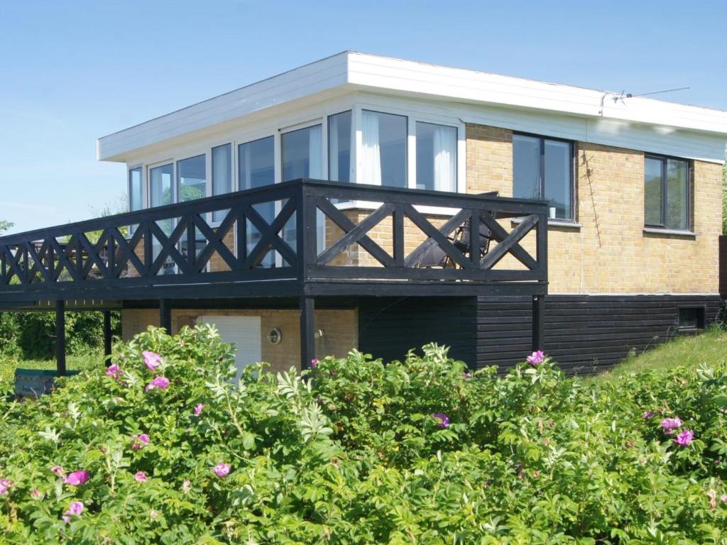 Holiday Home Mielikki - 200m from the sea by Interhome