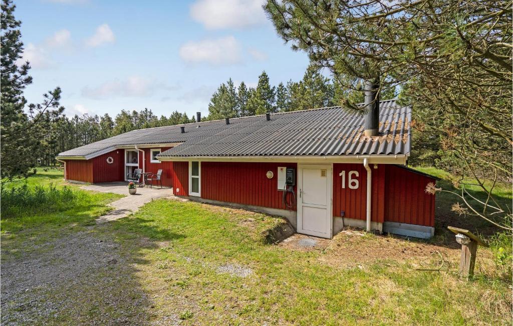 3 Bedroom Lovely Home In Jerup