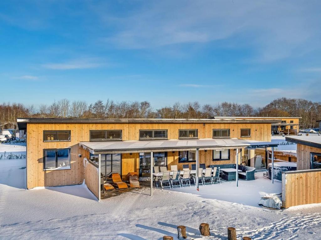 Holiday Home Elevus - from the sea by Interhome