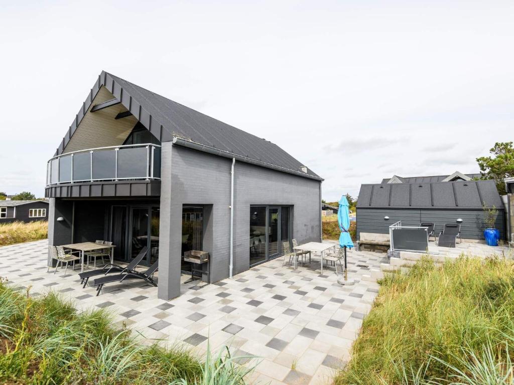 Luxury Panoramic Cottage in Rindby-By Traum