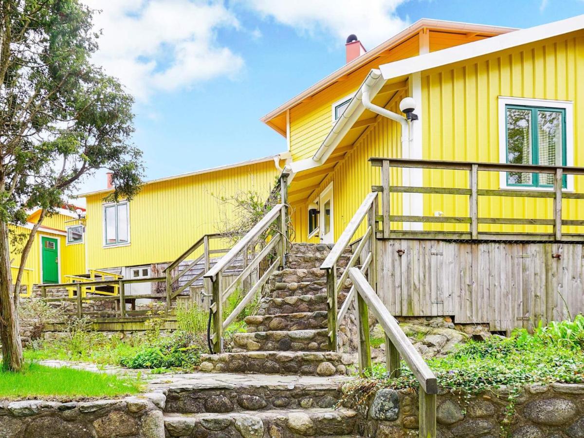 Holiday home FISKEBÄCKSKIL IV