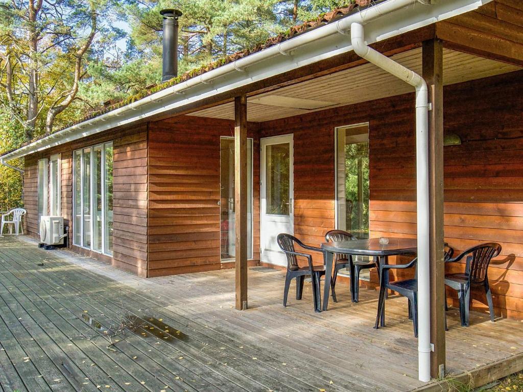8 person holiday home in Frederiksværk