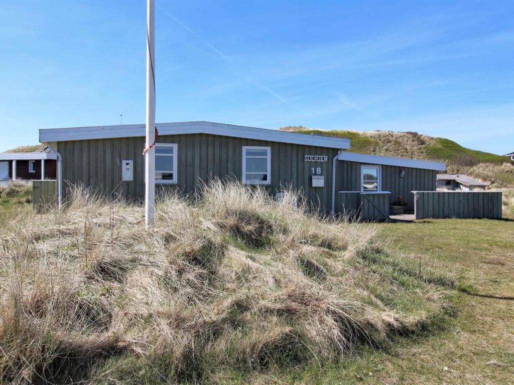 Holiday Home Dyveke - 220m from the sea by Interhome